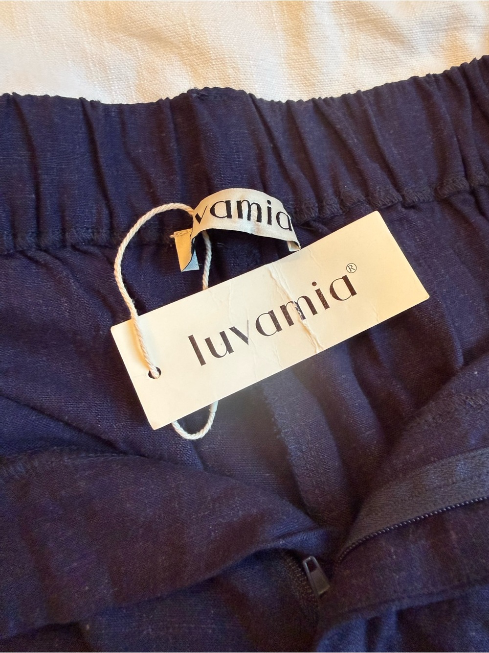 NWT Navy Wide-Leg Bermuda linen Women’s Shorts - Picture 7 of 9